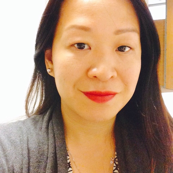 Meet your Posher, Lisa - Picture 1 of 1